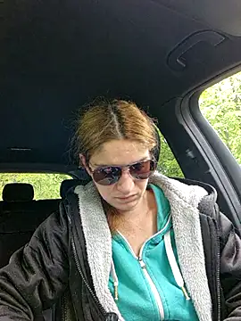 Snapshot of Geile-Luna chatting on May 14, 2026, 2:13 pm Geile-Luna online show from May 14, 2026, 2:13 pm