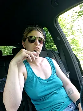 Snapshot of Geile-Luna chatting on May 24, 2026, 1:16 pm Geile-Luna online show from May 24, 2026, 1:16 pm