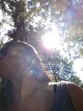 Snapshot of Geile-Luna chatting on June 18, 2026, 1:59 pm Geile-Luna online show from June 18, 2026, 1:59 pm