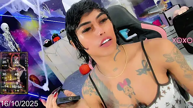 Nella Dolls online show from October 16, 2025, 6:58 am