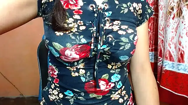 Snapshot of chandra_haraa chatting on February 15, 2025, 1:10 am chandra haraa online show from February 15, 2025, 1:10 am