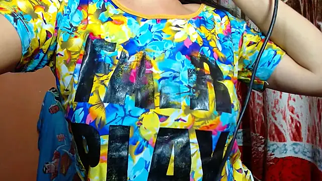 Snapshot of chandra_haraa chatting on February 18, 2025, 1:43 am chandra haraa online show from February 18, 2025, 1:43 am