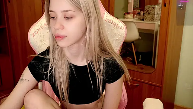 ho1yho1e online show from February 4, 2025, 6:57 am