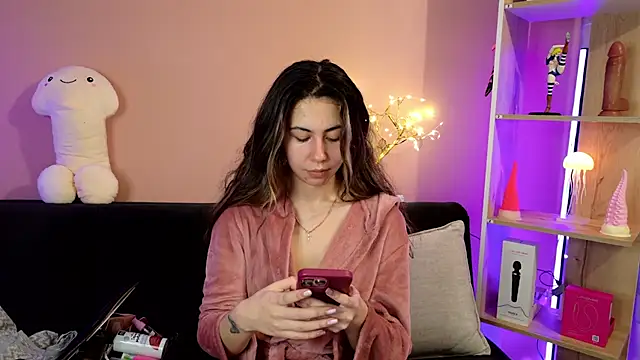 Snapshot of lilly_sweett chatting on April 21, 2026, 11:07 pm lilly sweett online show from April 21, 2026, 11:07 pm