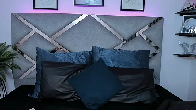 Keidy rose online show from November 10, 2025, 7:02 pm