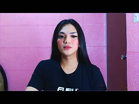 Snapshot of WONDERWOMAN2023 chatting on September 15, 2025, 9:15 pm WONDERWOMAN2023 online show from September 15, 2025, 9:15 pm