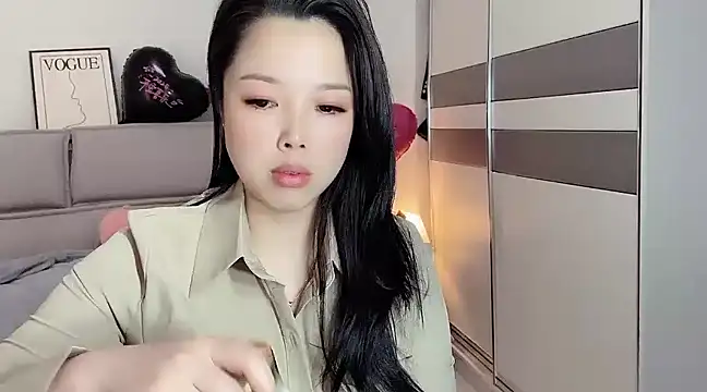 kk lele online show from December 31, 2024, 4:49 am