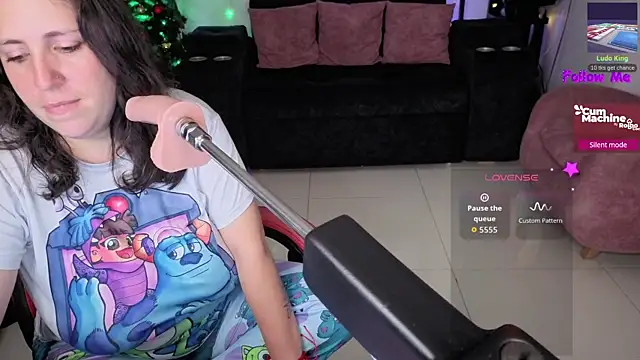 valery adams1 online show from November 25, 2025, 3:50 am