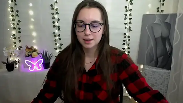 SweetPrincess  online show from March 14, 2025, 9:57 am