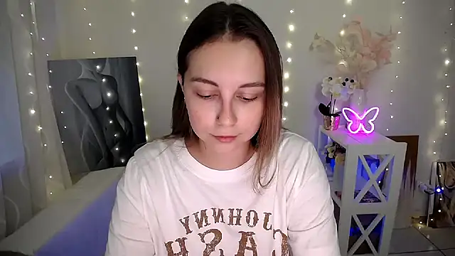 SweetPrincess  online show from July 29, 2026, 5:38 am