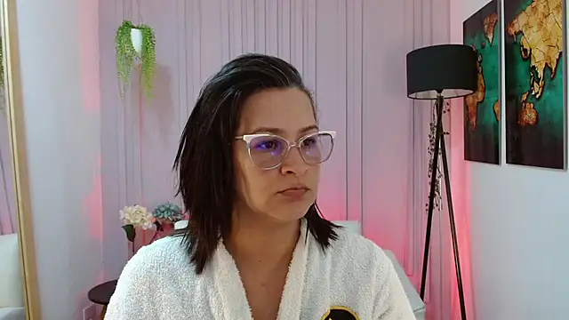 Britney taylor  online show from January 22, 2025, 9:43 pm