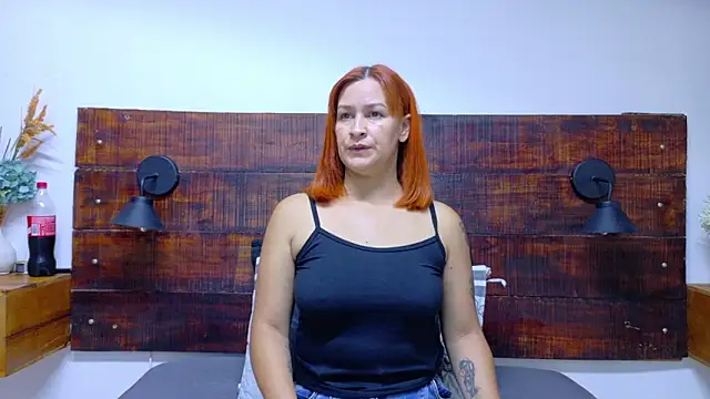 Britney taylor  online show from April 8, 2026, 7:14 pm