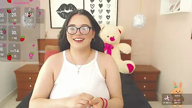 Snapshot of miss_linda_ chatting on February 7, 2025, 8:10 pm miss linda online show from February 7, 2025, 8:10 pm