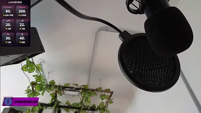 Snapshot of smangels chatting on February 4, 2025, 4:50 pm smangels online show from February 4, 2025, 4:50 pm