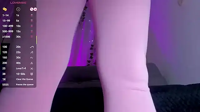 ADELINA CONTE online show from December 16, 2025, 1:27 pm