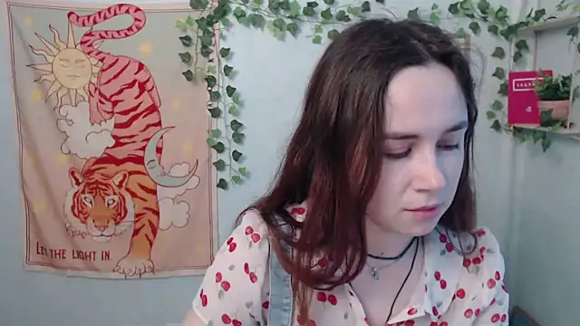 VeryVeryVeryShy  online show from June 5, 2026, 5:47 am