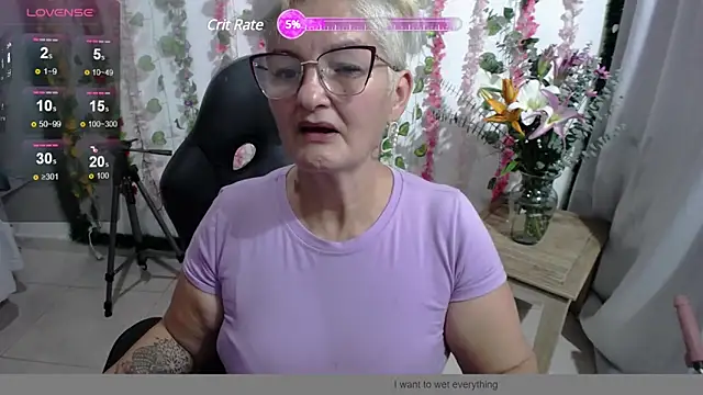 bety-cum2 online show from December 19, 2024, 10:10 pm