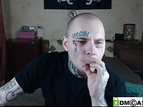 Keny Collins online show from December 3, 2025, 6:28 pm