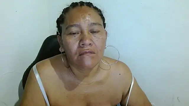 katia mature online show from February 5, 2025, 9:36 am