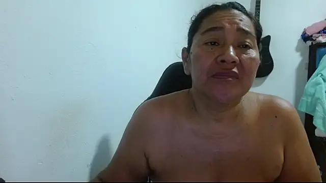 katia mature online show from April 2, 2026, 7:55 pm