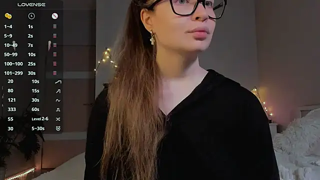 Virtual Girll online show from September 11, 2025, 5:46 pm