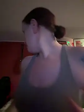 Snapshot of wetgerman_2 chatting on February 19, 2025, 6:43 pm wetgerman 2 online show from February 19, 2025, 6:43 pm