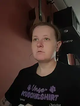 Snapshot of wetgerman_2 chatting on March 17, 2025, 1:08 pm wetgerman 2 online show from March 17, 2025, 1:08 pm