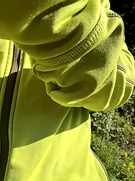 Snapshot of wetgerman_2 chatting on October 3, 2025, 9:17 am wetgerman 2 online show from October 3, 2025, 9:17 am