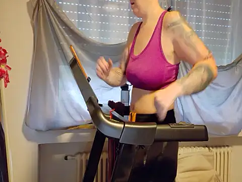 wetgerman 2 online show from April 10, 2026, 8:08 am