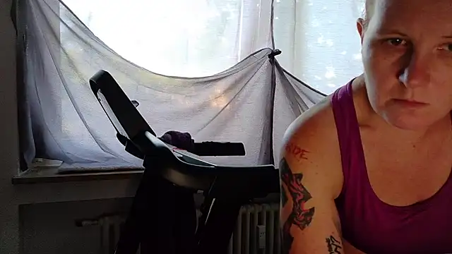 wetgerman 2 online show from June 3, 2026, 4:56 pm