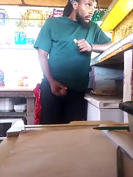 Snapshot of BigBlacBoyD chatting on February 3, 2026, 8:41 am BigBlacBoyD online show from February 3, 2026, 8:41 am