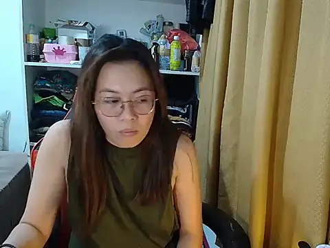 crizzybel online show from March 23, 2026, 3:27 pm