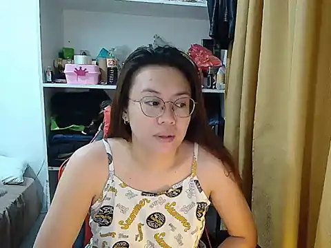 crizzybel online show from March 28, 2026, 5:12 pm