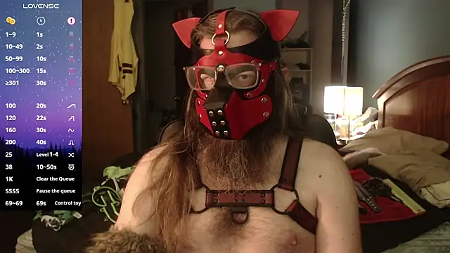 kinkywolf429 online show from May 17, 2026, 1:29 pm