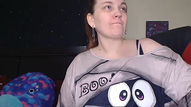 Snapshot of ToxicLilly chatting on October 18, 2025, 8:26 am ToxicLilly online show from October 18, 2025, 8:26 am