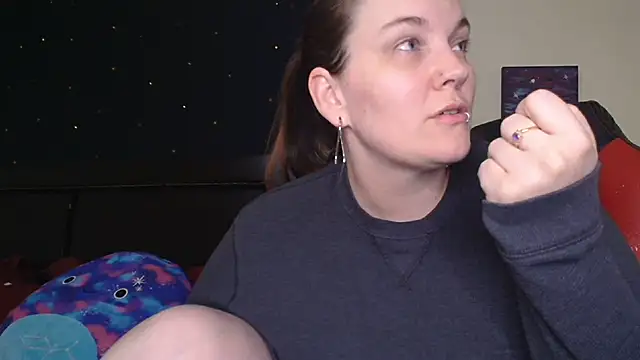 Snapshot of ToxicLilly chatting on October 24, 2025, 8:33 am ToxicLilly online show from October 24, 2025, 8:33 am
