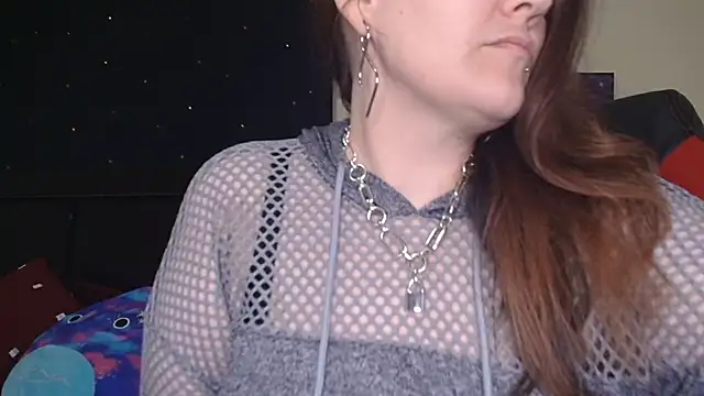 Snapshot of ToxicLilly chatting on November 21, 2025, 10:36 am ToxicLilly online show from November 21, 2025, 10:36 am