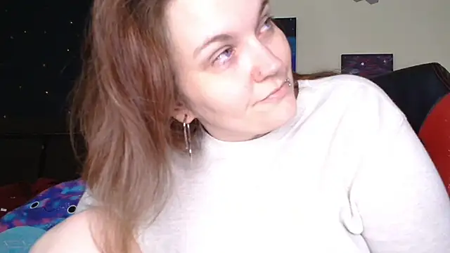 Snapshot of ToxicLilly chatting on December 14, 2025, 10:20 am ToxicLilly online show from December 14, 2025, 10:20 am