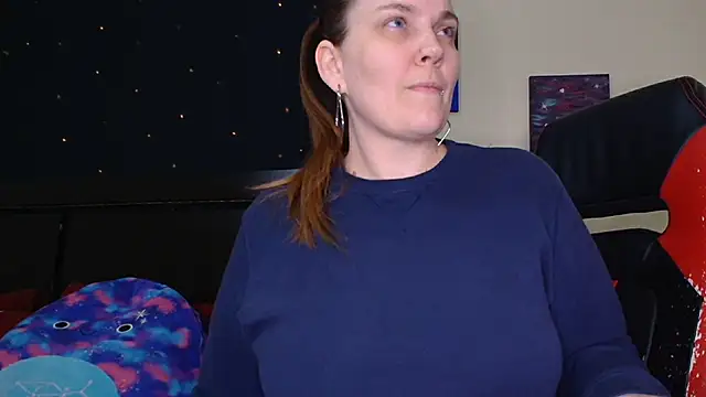 Snapshot of ToxicLilly chatting on January 11, 2026, 7:35 am ToxicLilly online show from January 11, 2026, 7:35 am
