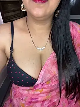 Zoya Varma004 online show from March 18, 2026, 6:16 am