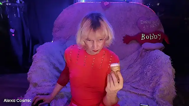 Snapshot of Alexa_Cosmic chatting on May 1, 2026, 1:10 am Alexa Cosmic online show from May 1, 2026, 1:10 am