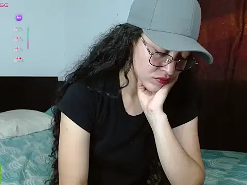 Olivia Bright online show from May 31, 2026, 6:09 pm