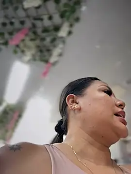 ValeryGrey online show from April 20, 2026, 7:04 pm