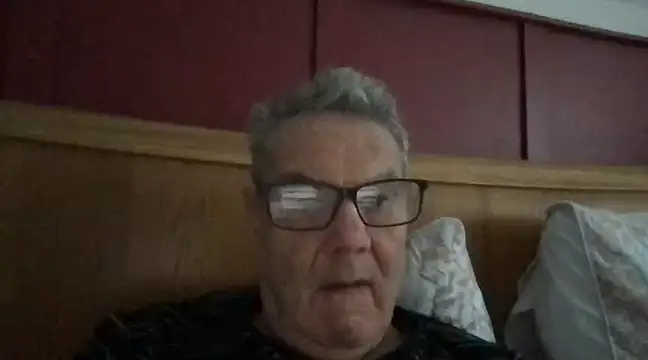 Snapshot of Oldpistolpete chatting on December 9, 2024, 9:39 am Oldpistolpete online show from December 9, 2024, 9:39 am