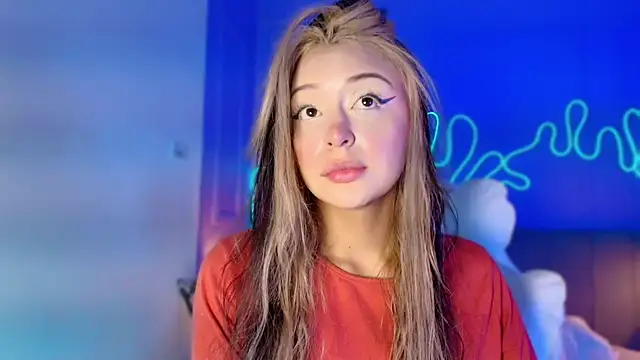 Sofly s online show from June 3, 2026, 11:57 am