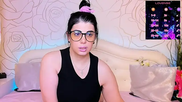 Elizabettalee online show from February 7, 2025, 3:30 pm