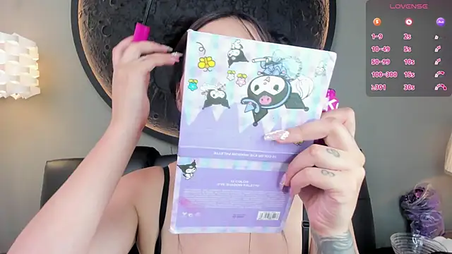 miss sharlotte18 online show from February 19, 2025, 8:10 pm