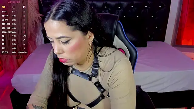 Snapshot of Bianka_olivetto021 chatting on February 15, 2025, 7:06 am Bianka olivetto021 online show from February 15, 2025, 7:06 am