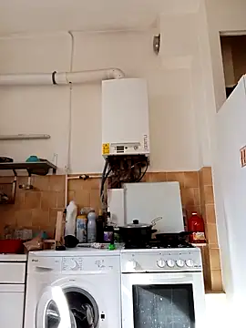 callmelouve online show from October 2, 2025, 12:12 pm