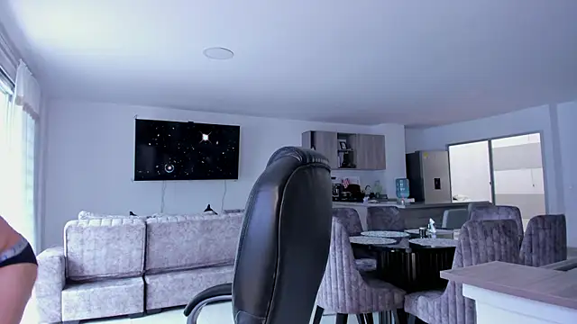 Frank Farrell online show from February 3, 2025, 8:35 pm